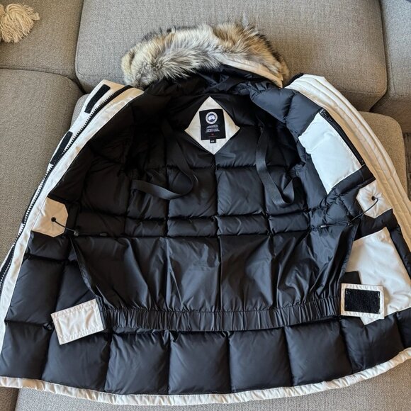 Canada Goose Expedition Parka With Fur White Coat - Picture 6 of 7